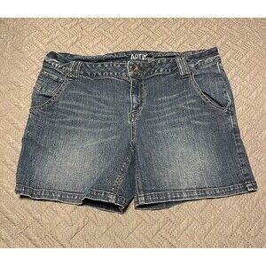 APT. 9 Women's Short Shorts Size 16 Dark Denim Lightly Distressed Stretch